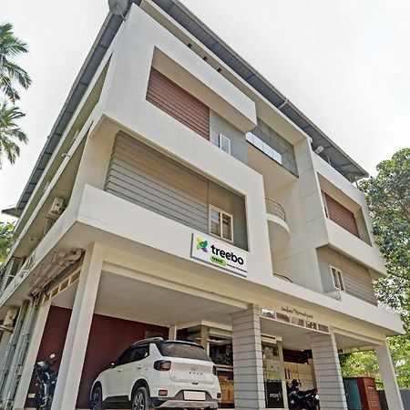 Sreepathi Nirmalyam 400 Mts From Guruvayoor Temple Hotell Guruvāyūr Eksteriør bilde