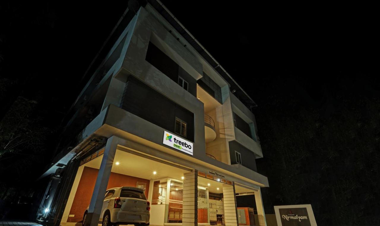 Sreepathi Nirmalyam 400 Mts From Guruvayoor Temple Hotell Guruvāyūr Eksteriør bilde