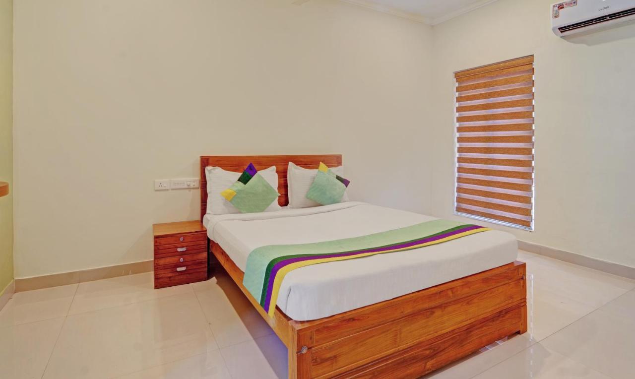 Sreepathi Nirmalyam 400 Mts From Guruvayoor Temple Hotell Guruvāyūr Eksteriør bilde